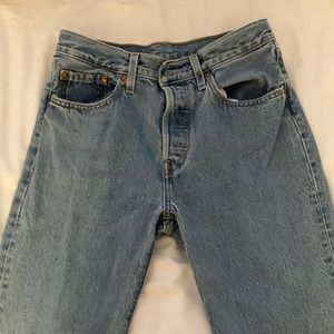 Levi’s 501 High Waisted Jeans